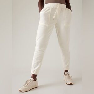 Athleta Farallon Jogger Sweatpants Large NWT off white